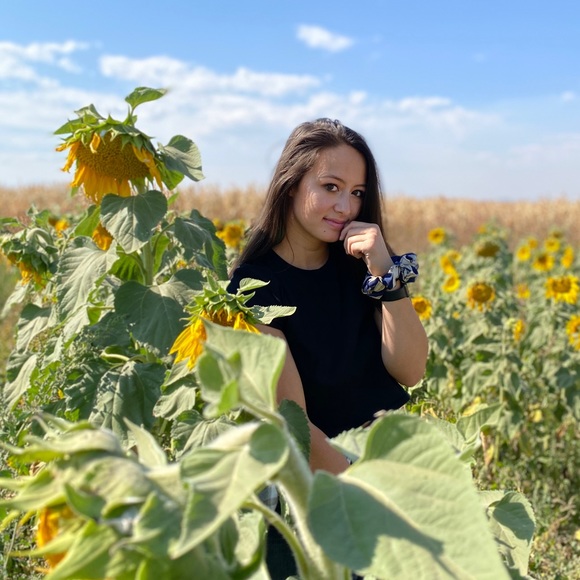 Meet your Posher, Dakotah - Picture 1 of 1